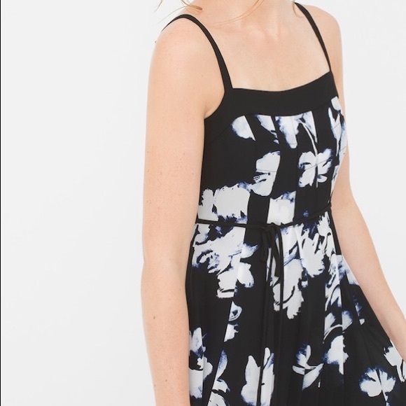 NWOT WHBM PLEATED FLORAL MAXI DRESS - Picture 2 of 4